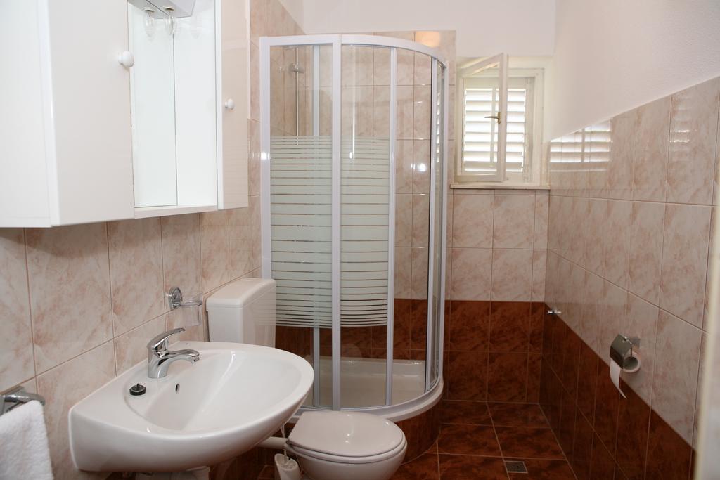 Apartments Radic Trogir Quarto foto