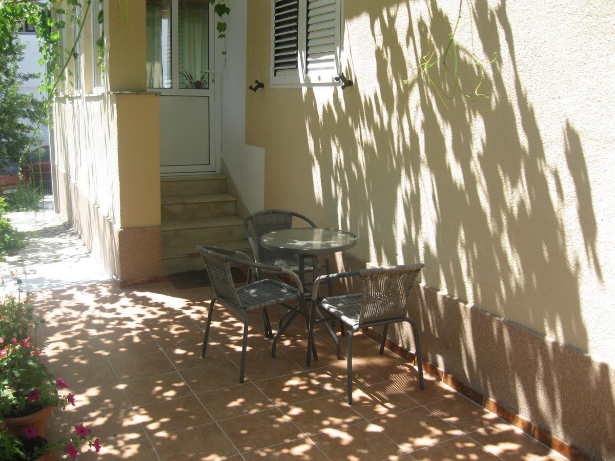 Apartments Radic Trogir Exterior foto